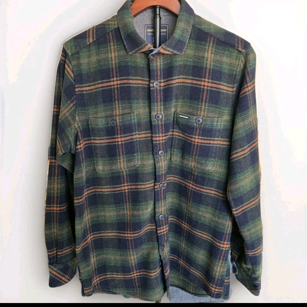 Guide London Classic Plaid Men's Shirt in Green and Blue